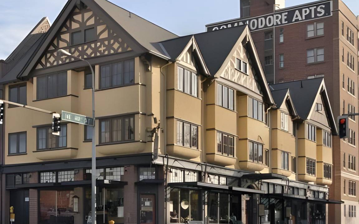 Photo of Others in University District