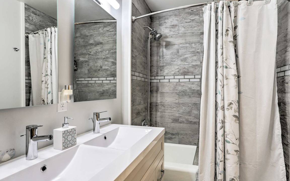Photo of Bathroom in Toledo