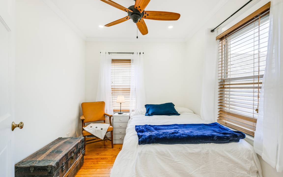 Photo of Bedroom in Point Lookout