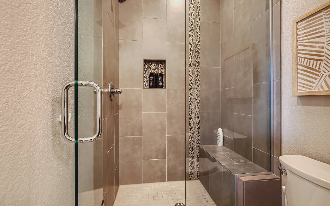 Photo of Bathroom in Jefferson Park