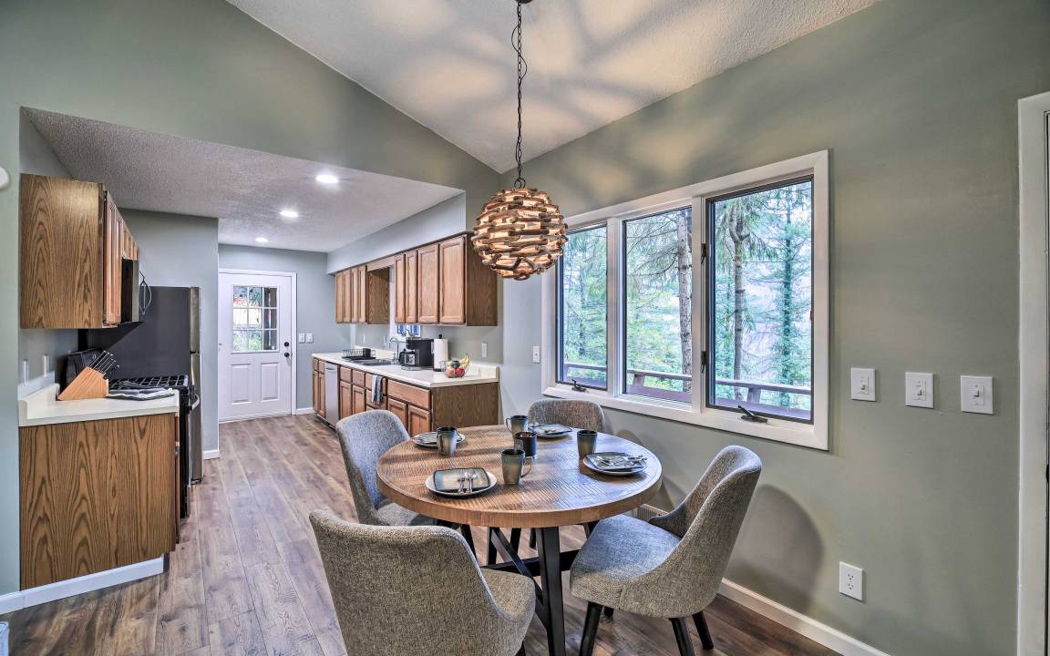 Photo of Livingroom in Welch