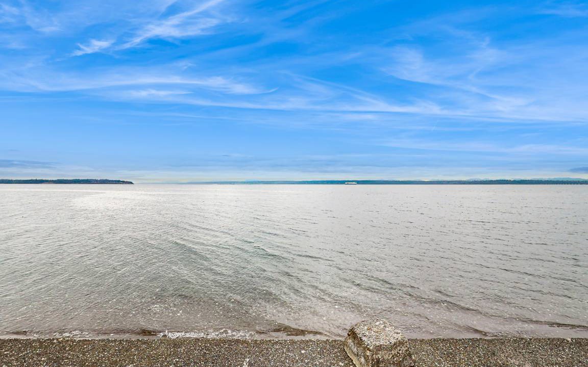 Photo of Others in Rollingbay