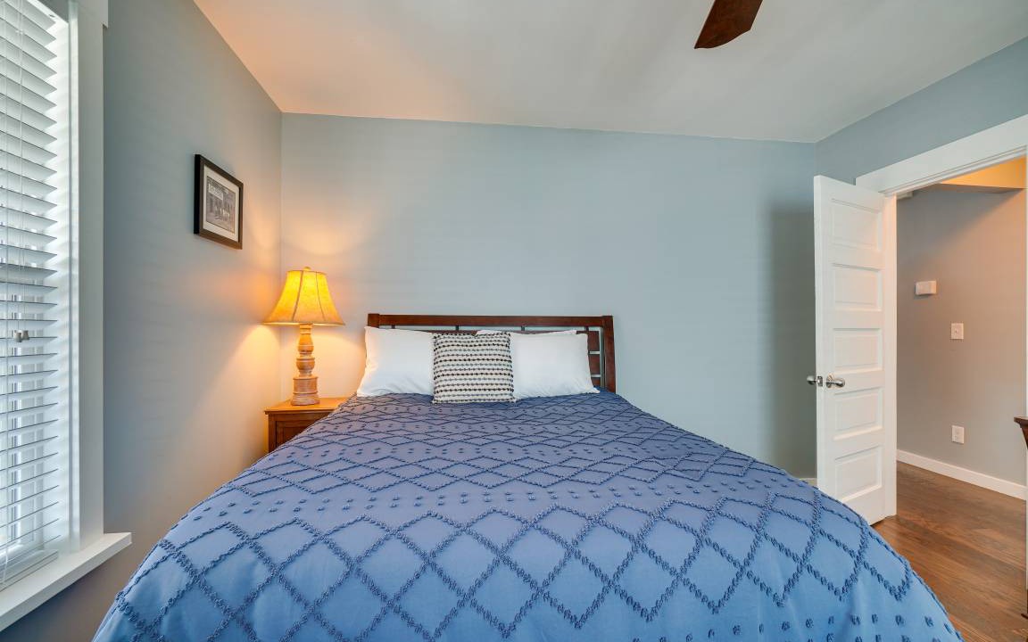 Photo of Bedroom in Knoxville
