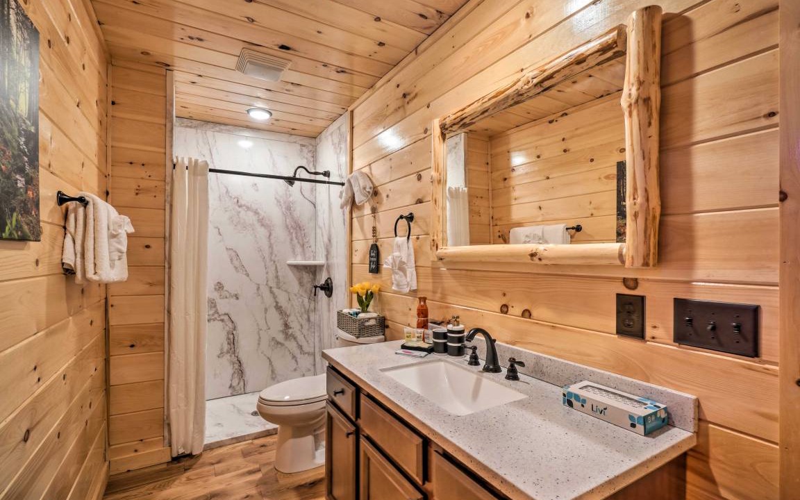 Photo of Others in White Oak Lodge