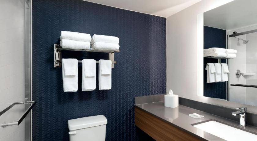 Photo of Bathroom in Lakewood