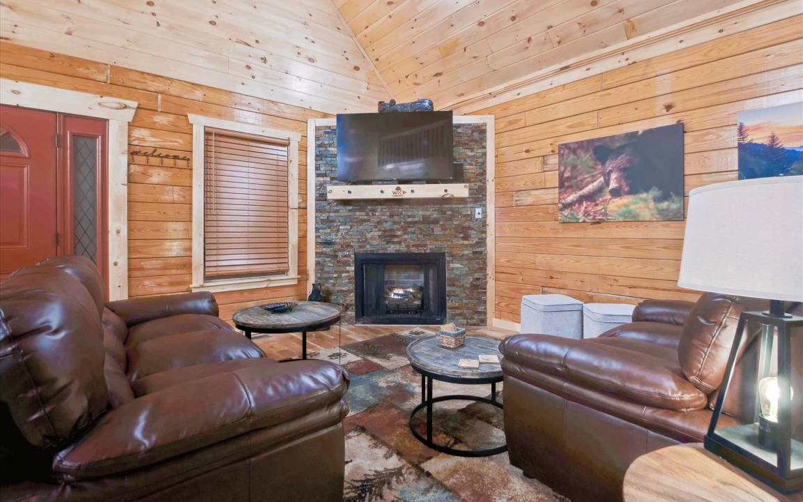 Photo of Others in White Oak Lodge