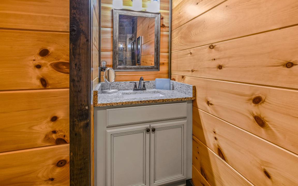 Photo of Bathroom in Sevierville