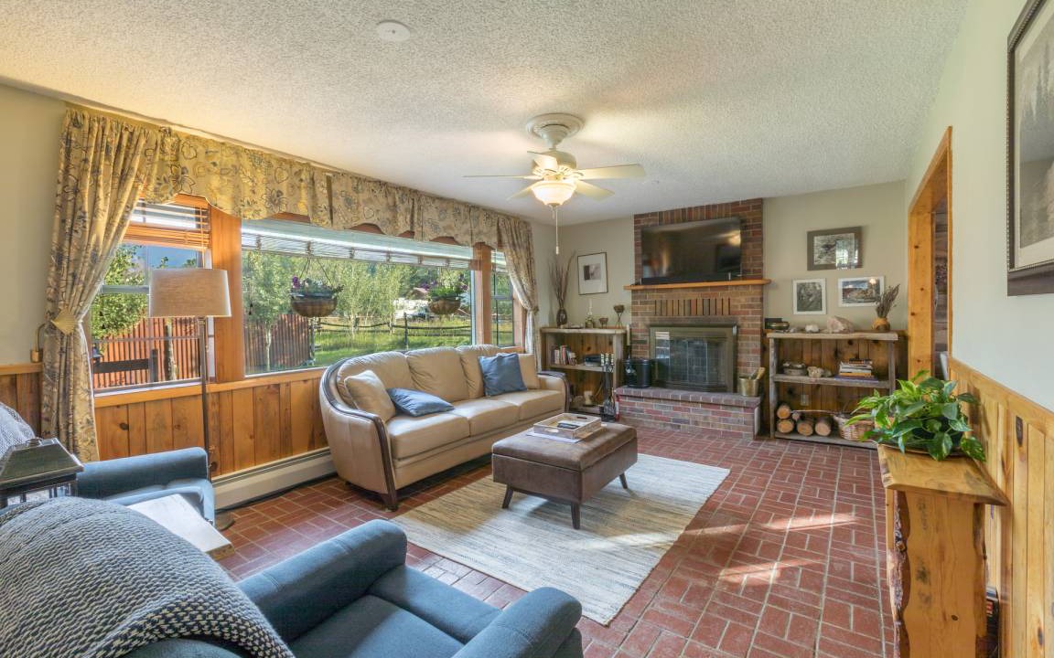 Photo of Others in Idlewild Estates