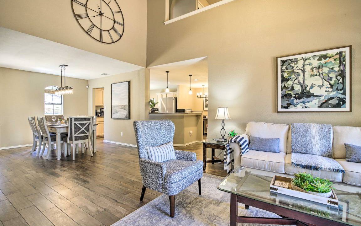 Photo of Livingroom in Highland Lake Estates