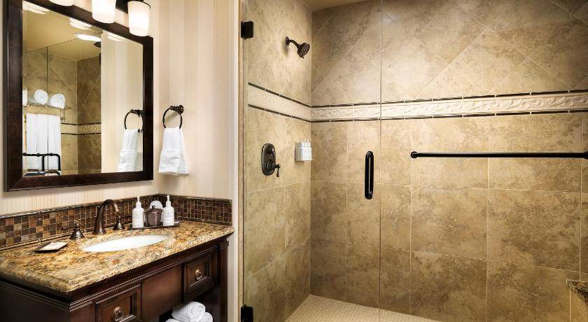 Photo of Bathroom in Flying Horse