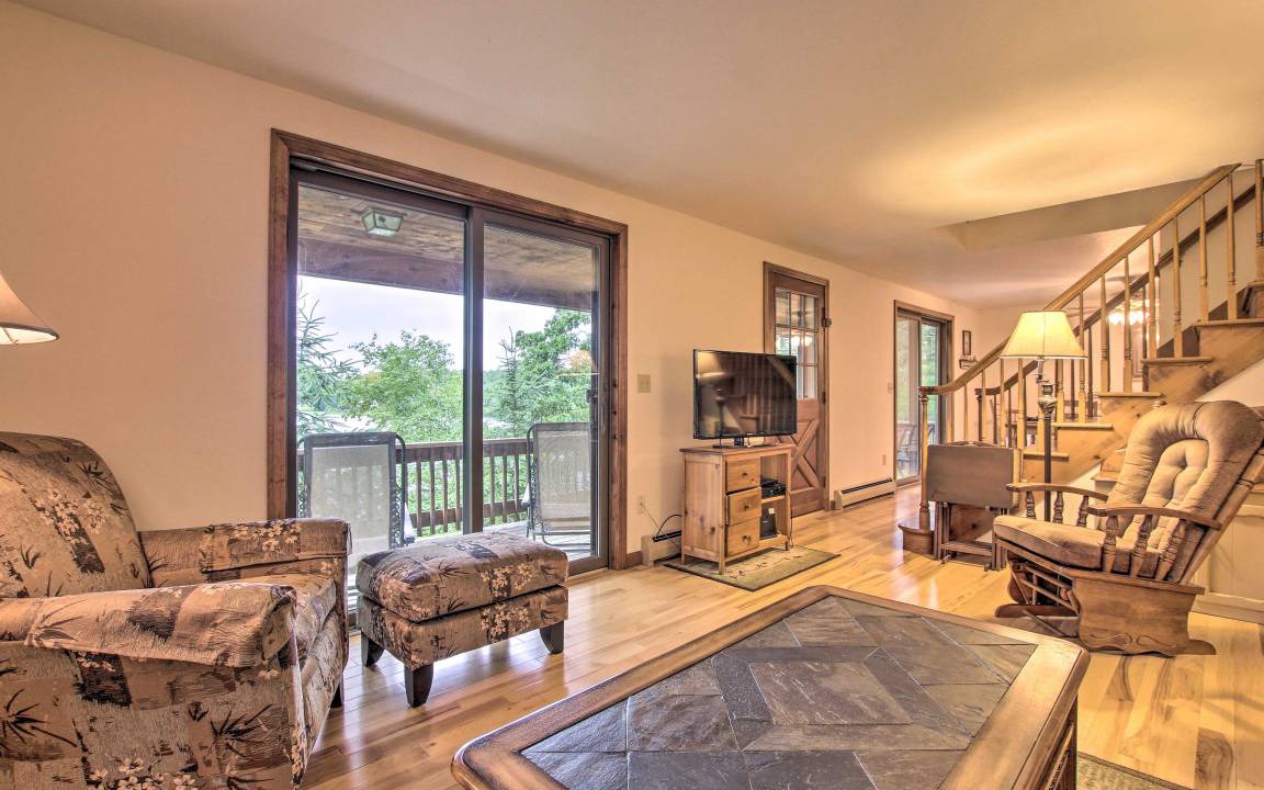 Photo of Livingroom in West Brookfield