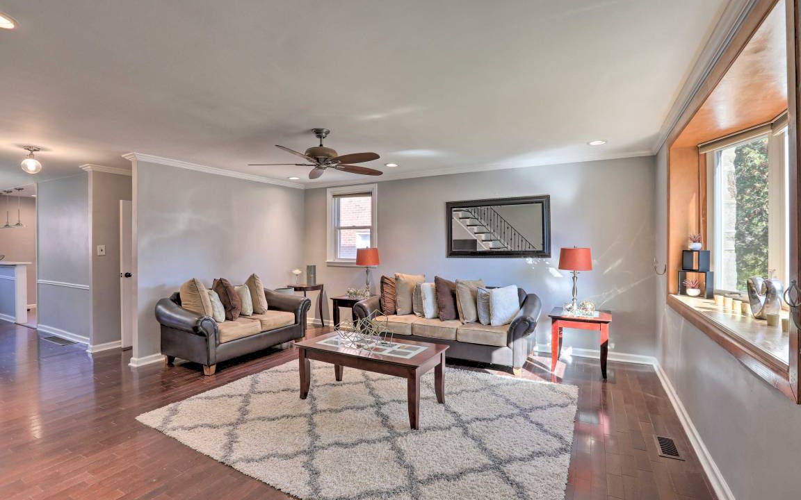 Photo of Livingroom in North Philadelphia