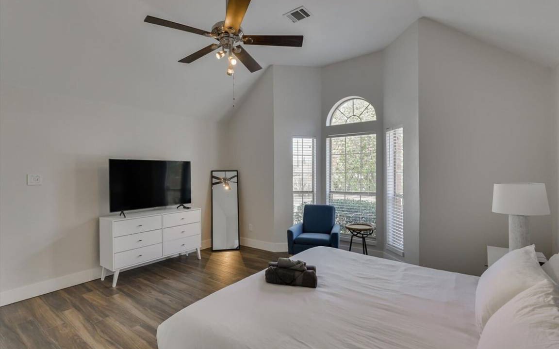 Photo of Bedroom in DeSoto