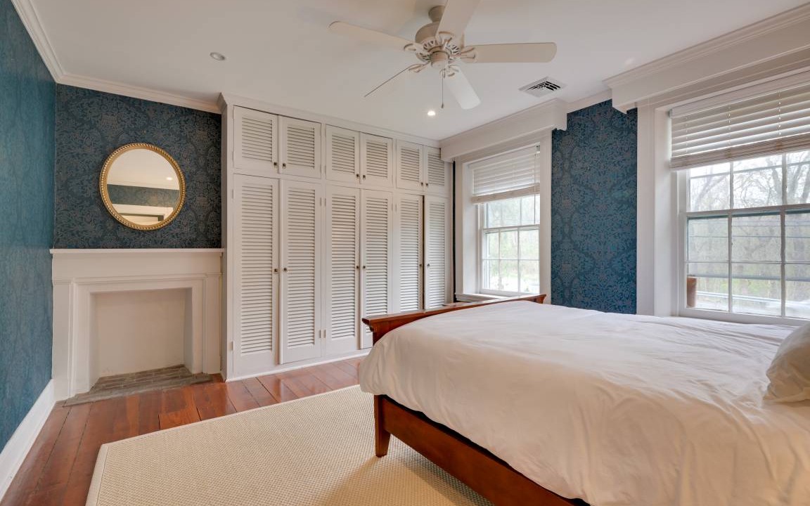Photo of Bedroom in Boonsboro