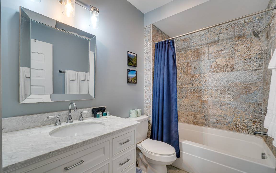 Photo of Bathroom in Knoxville