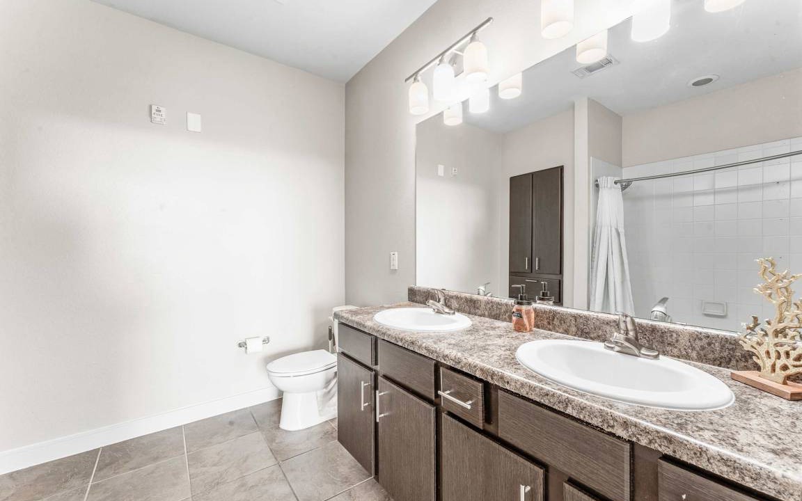 Photo of Bathroom in Pleasant Valley