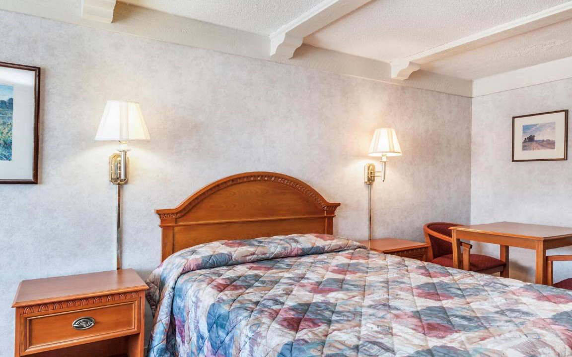 Photo of Bedroom in Elkton