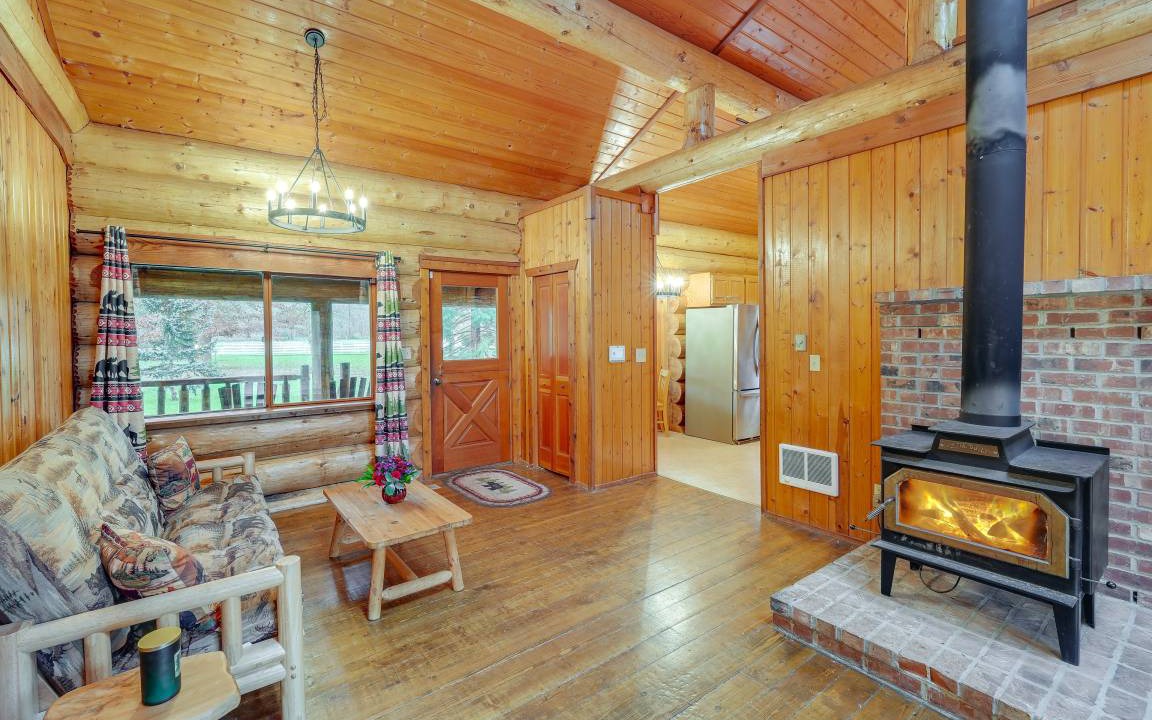 Photo of Livingroom in Arlington Heights