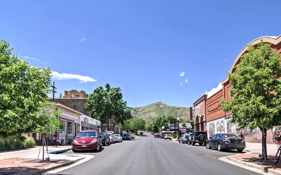 Photo of Others in Golden