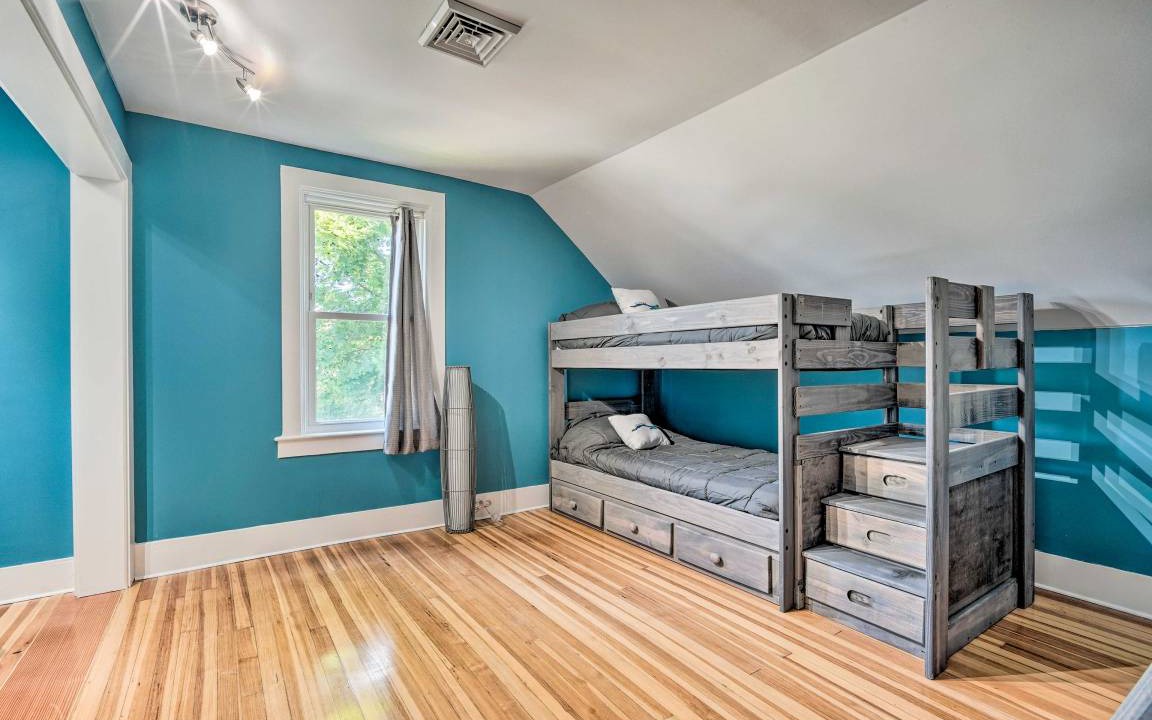 Photo of Bedroom in Lake George