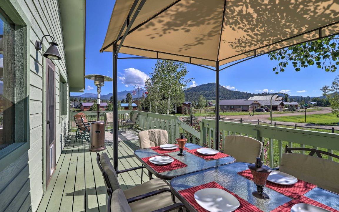 Photo of Patio Balcony in Lake Hatcher Park