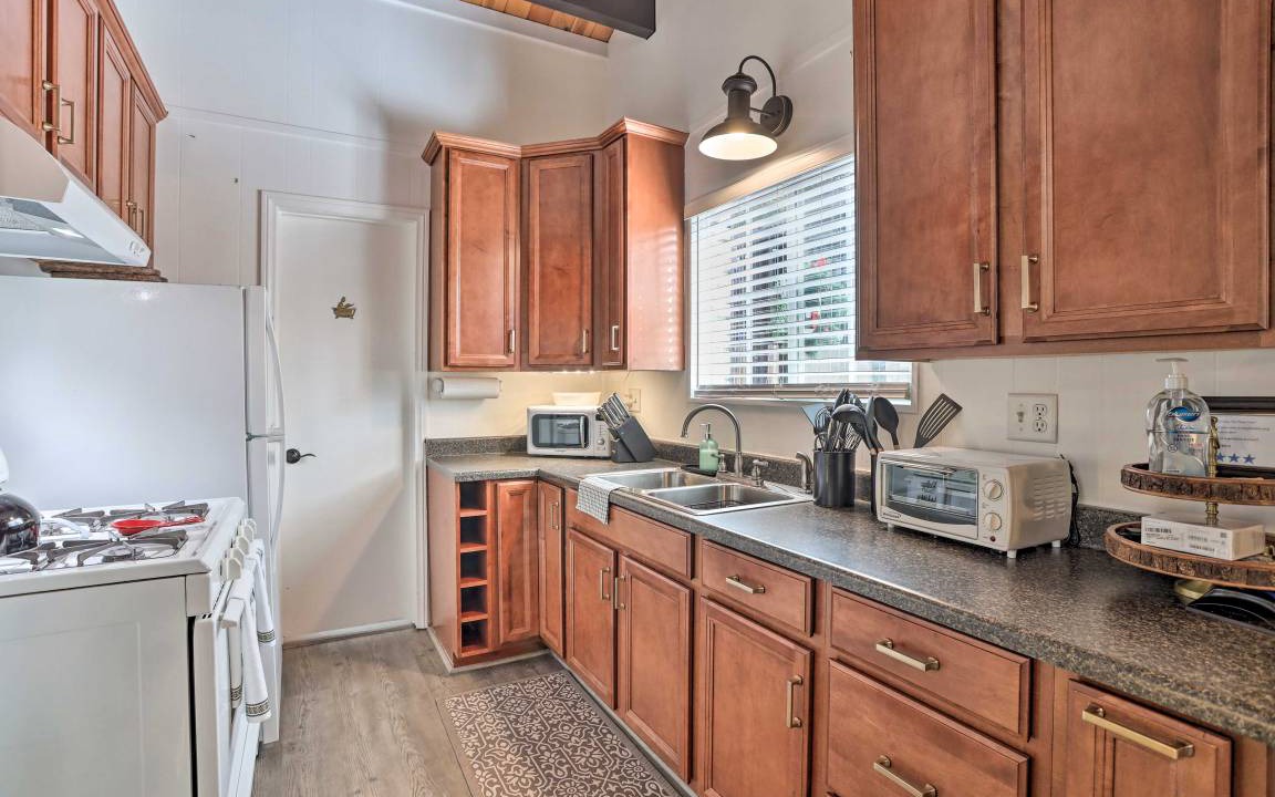 Photo of Kitchen in Running Springs