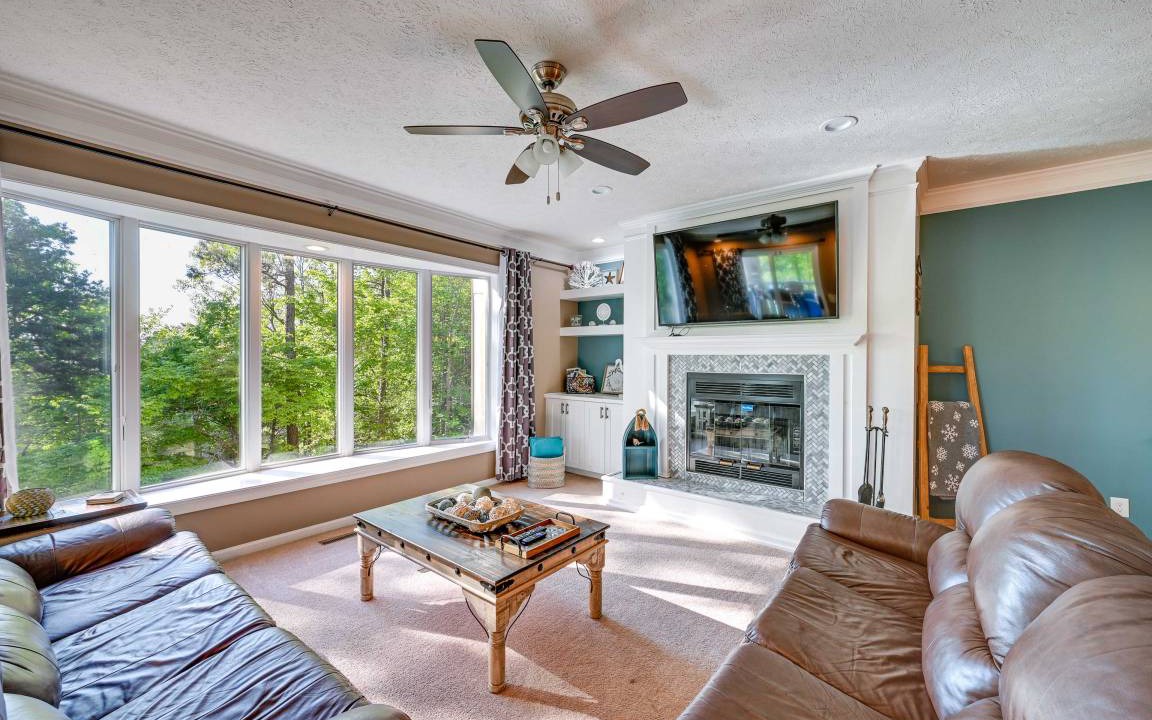 Photo of Livingroom in Salem