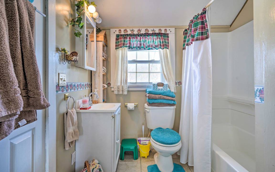 Photo of Bathroom in Mayville