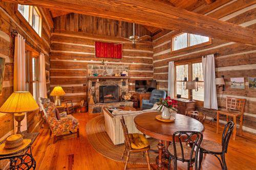 Photo of Livingroom in Beersheba Springs