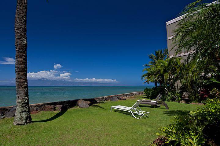 Photo of Others in Kahana