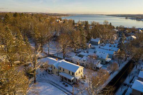 Photo of Others in Skaneateles Historic District