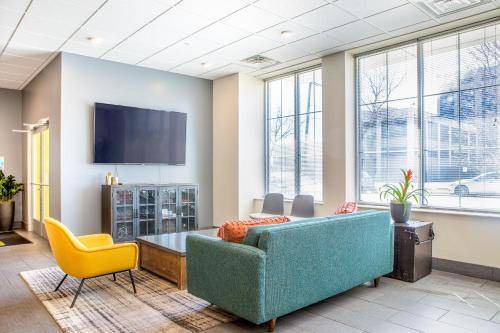 Photo of Livingroom in Fifth Ward