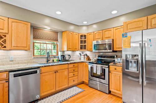 Photo of Kitchen in Johnsburg