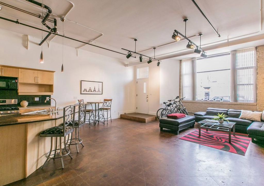 Photo of Livingroom in Downtown Austin