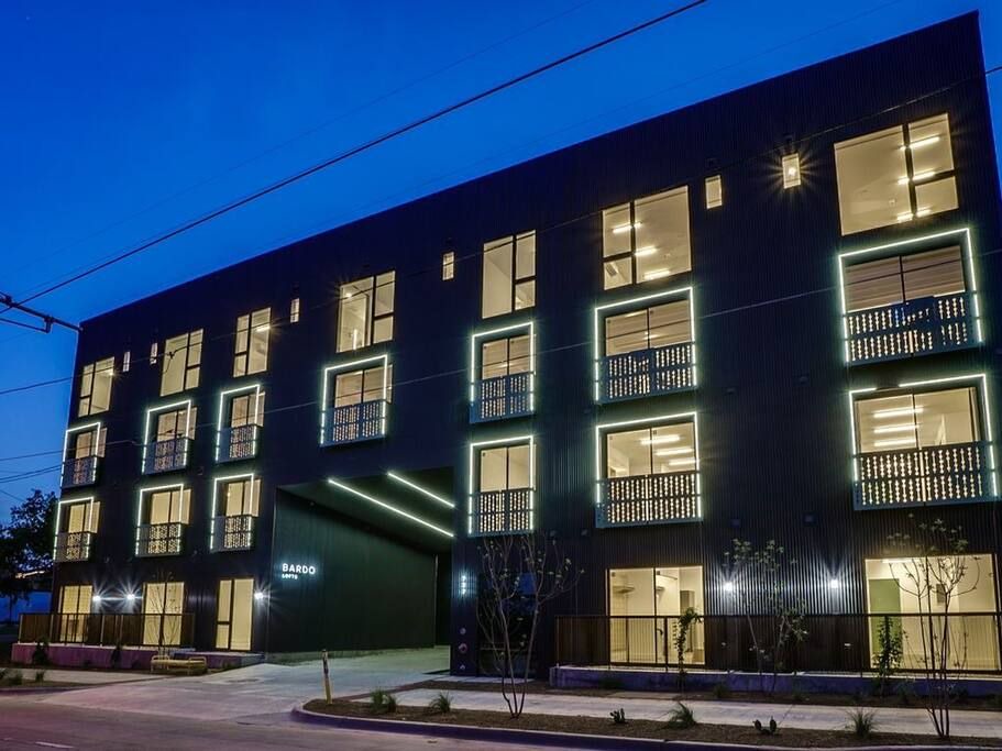 Photo of Buildings in Kessler
