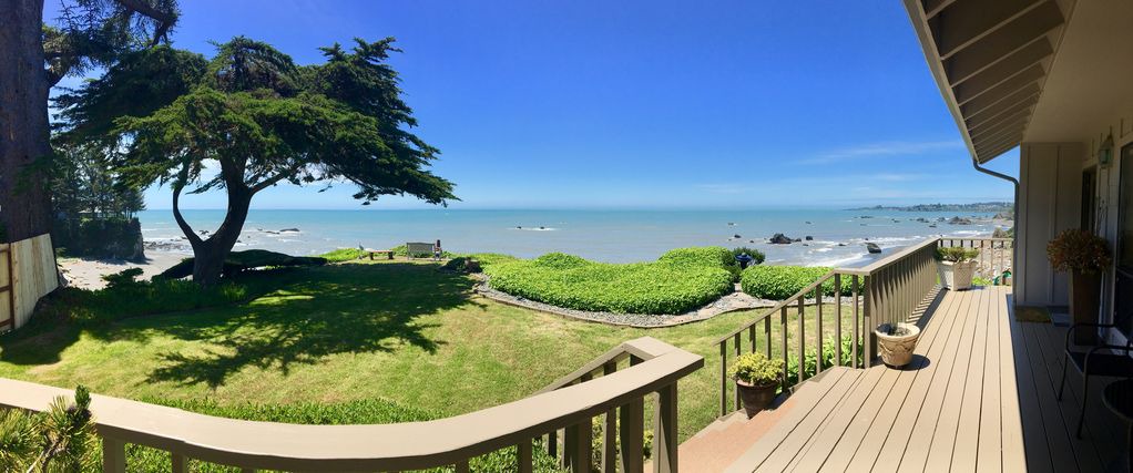 Photo of Patio Balcony in Harbor