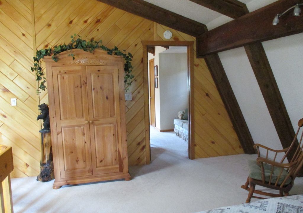 Photo of Bedroom in Ponderosa Pines