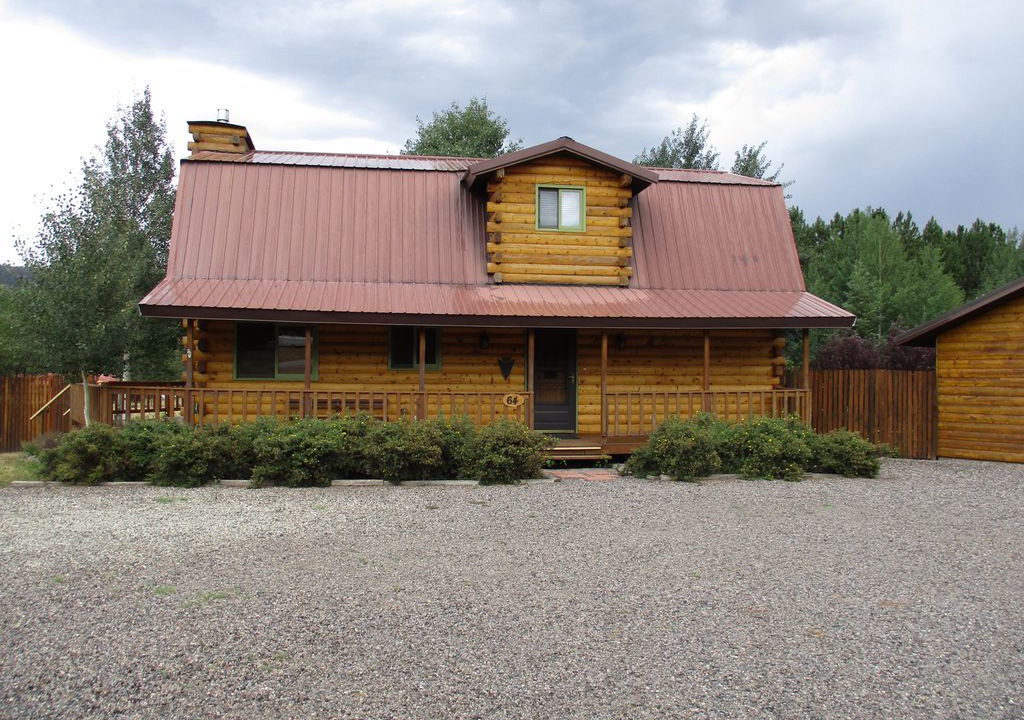 Photo of Buildings in Ponderosa Pines