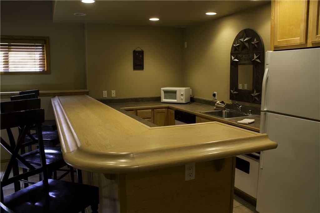Photo of Kitchen in Twin Creek Village