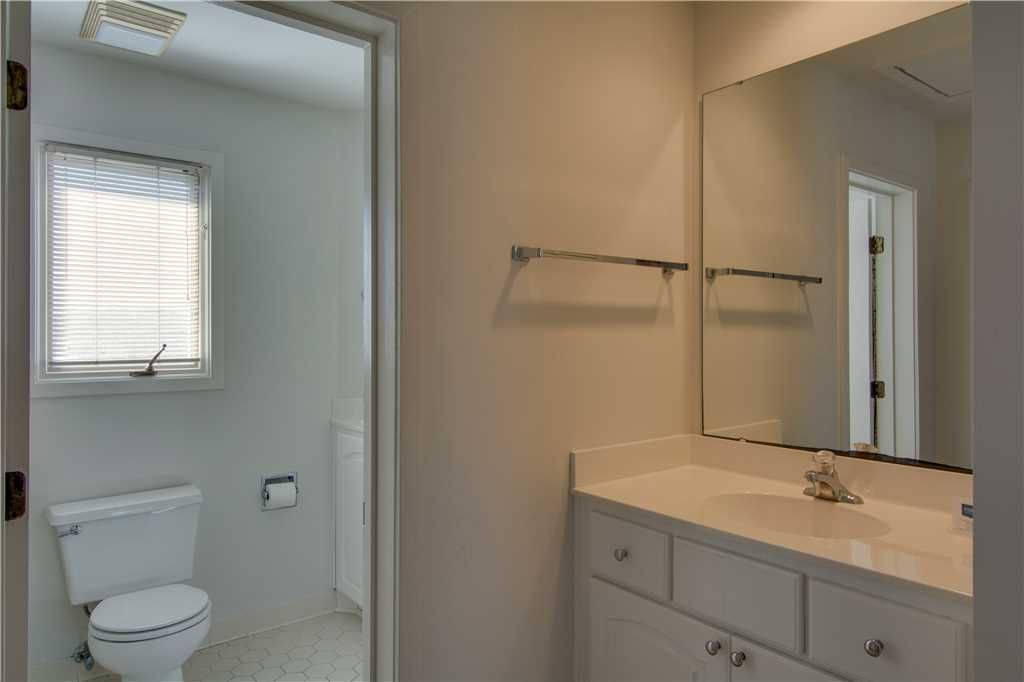 Photo of Bathroom in Isle of Palms