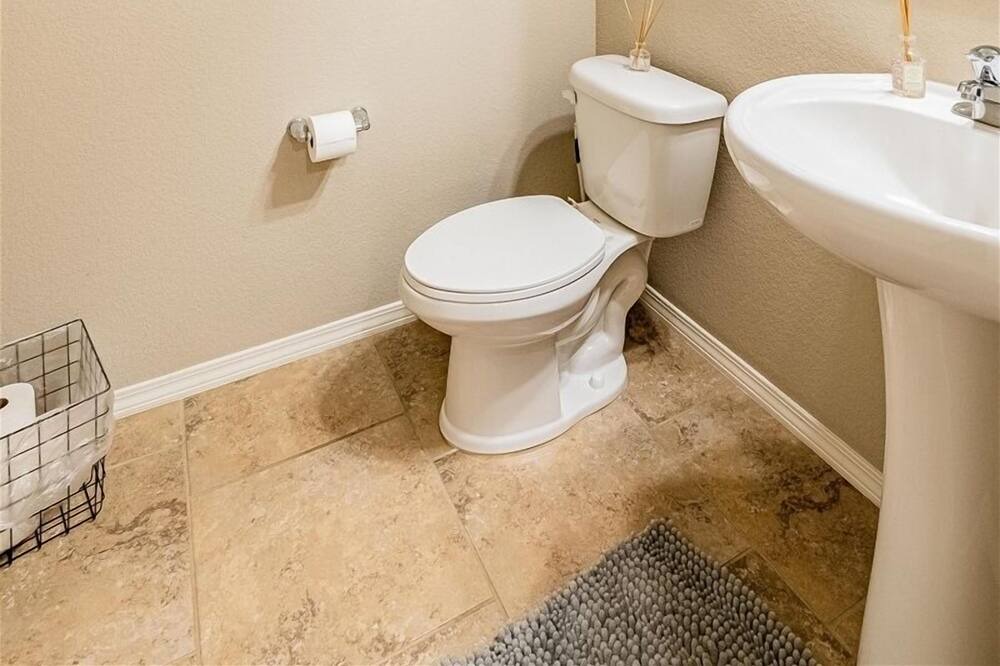 Photo of Bathroom in Tierra Oeste