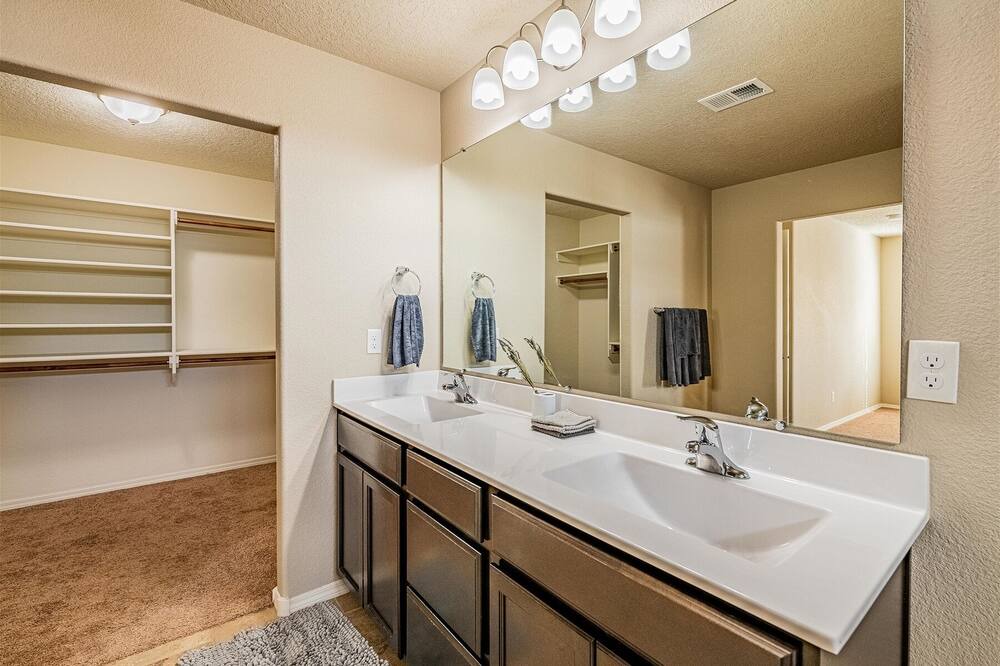 Photo of Bathroom in Tierra Oeste