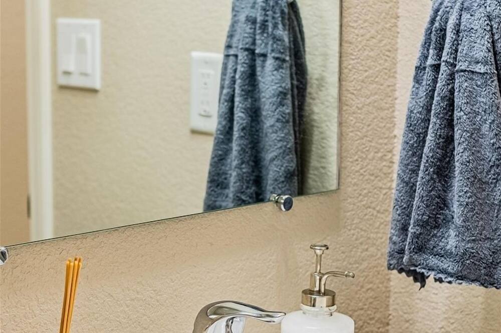 Photo of Bathroom in Tierra Oeste