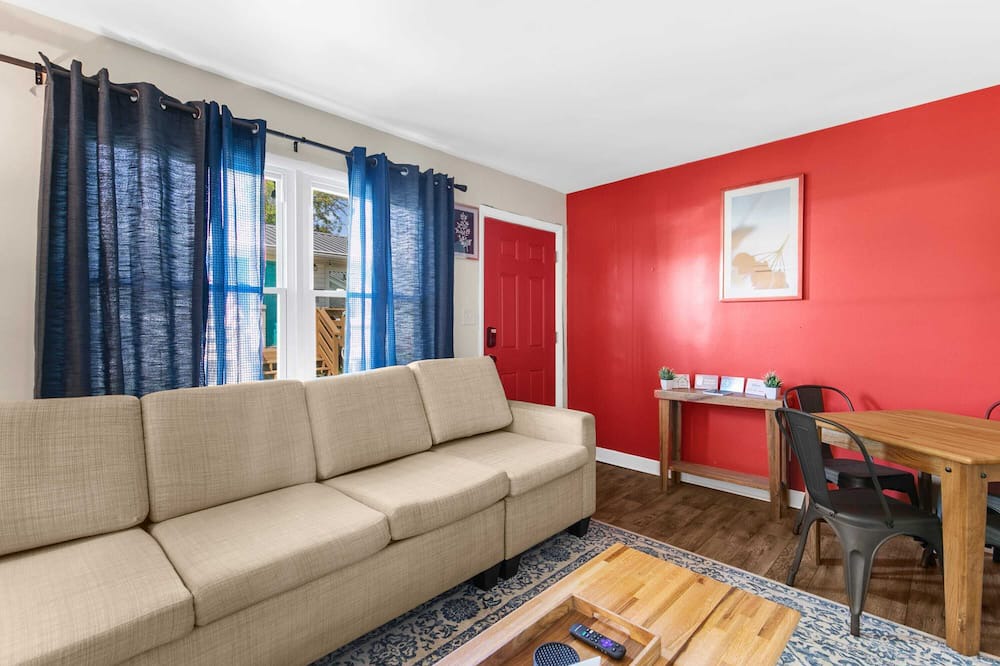 Photo of Bedroom in Norwood