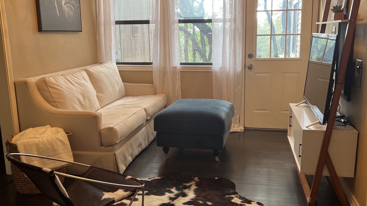 Photo of Livingroom in Austin