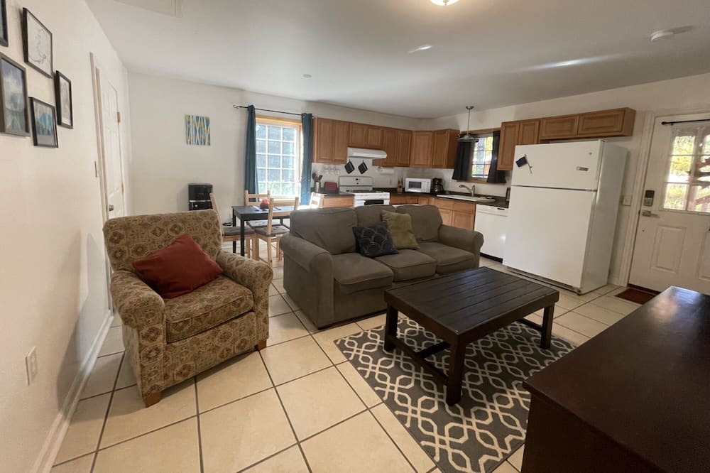 Photo of Livingroom in Fairbanks