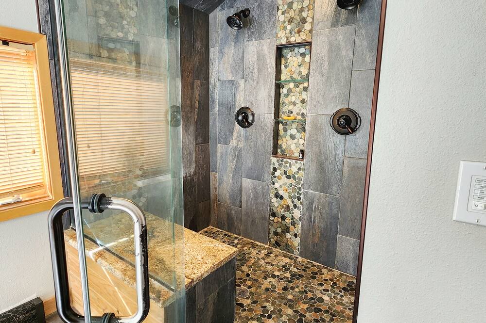 Photo of Bathroom in Kerr Gulch