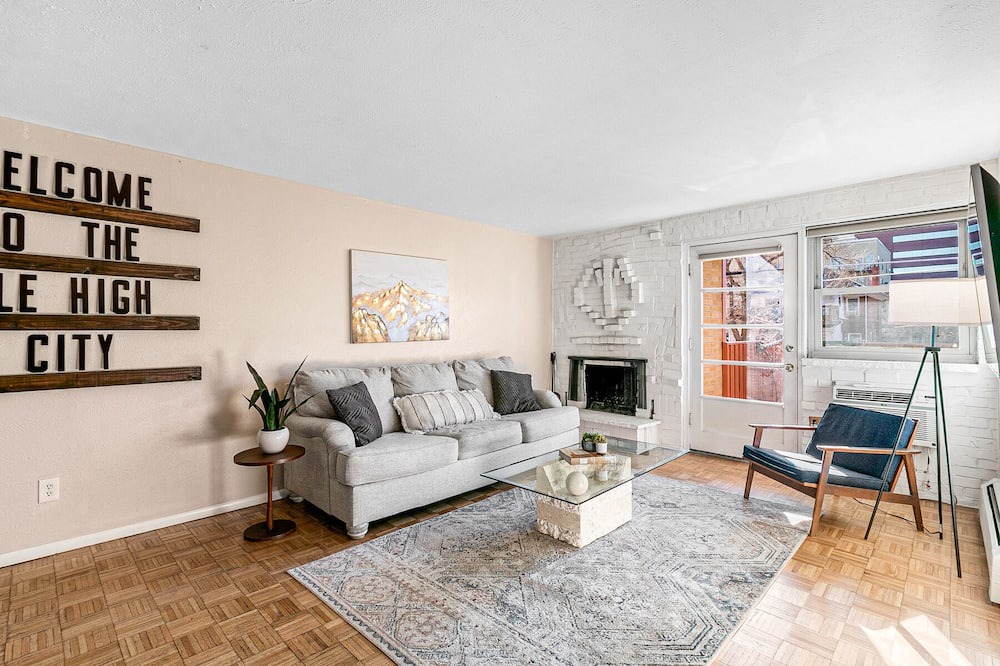 Photo of Livingroom in Capitol Hill