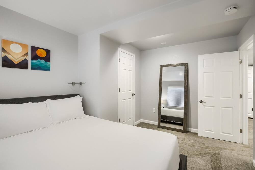 Photo of Bedroom in Green Valley Ranch
