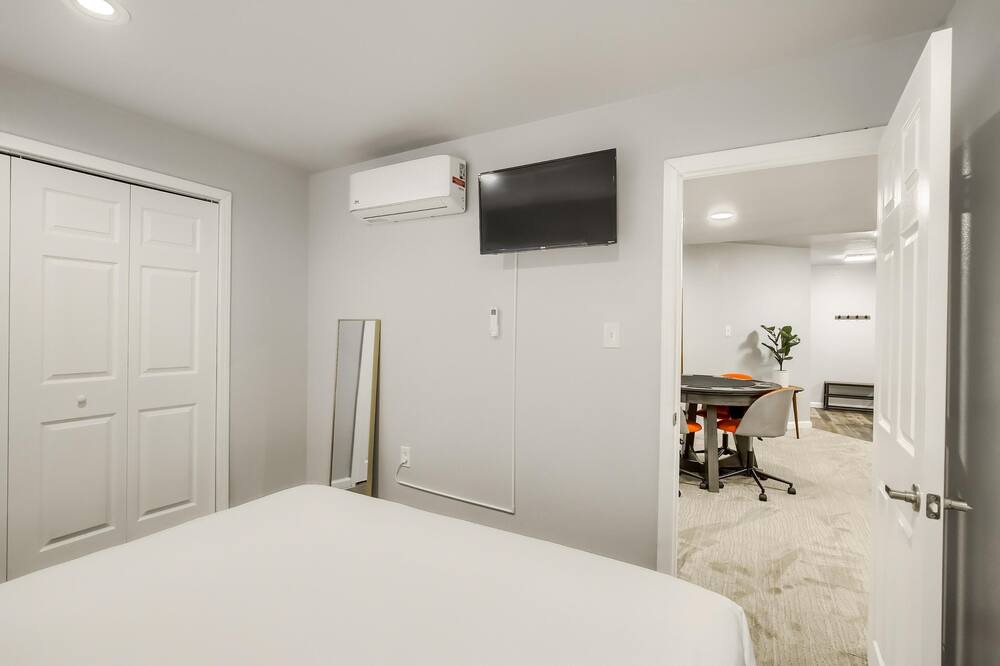Photo of Bedroom in Green Valley Ranch